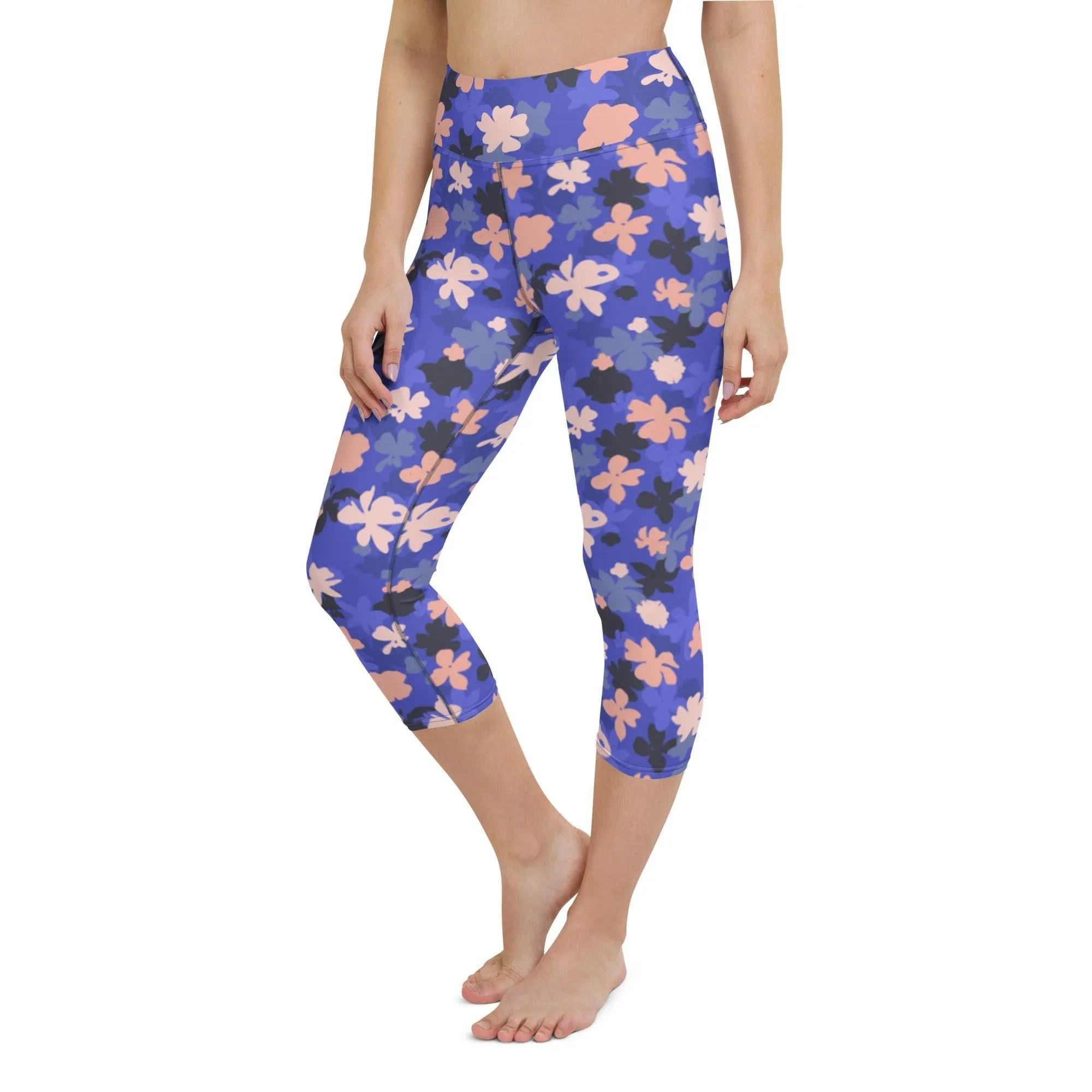 Blue Floral Women's Capri Yoga Pants