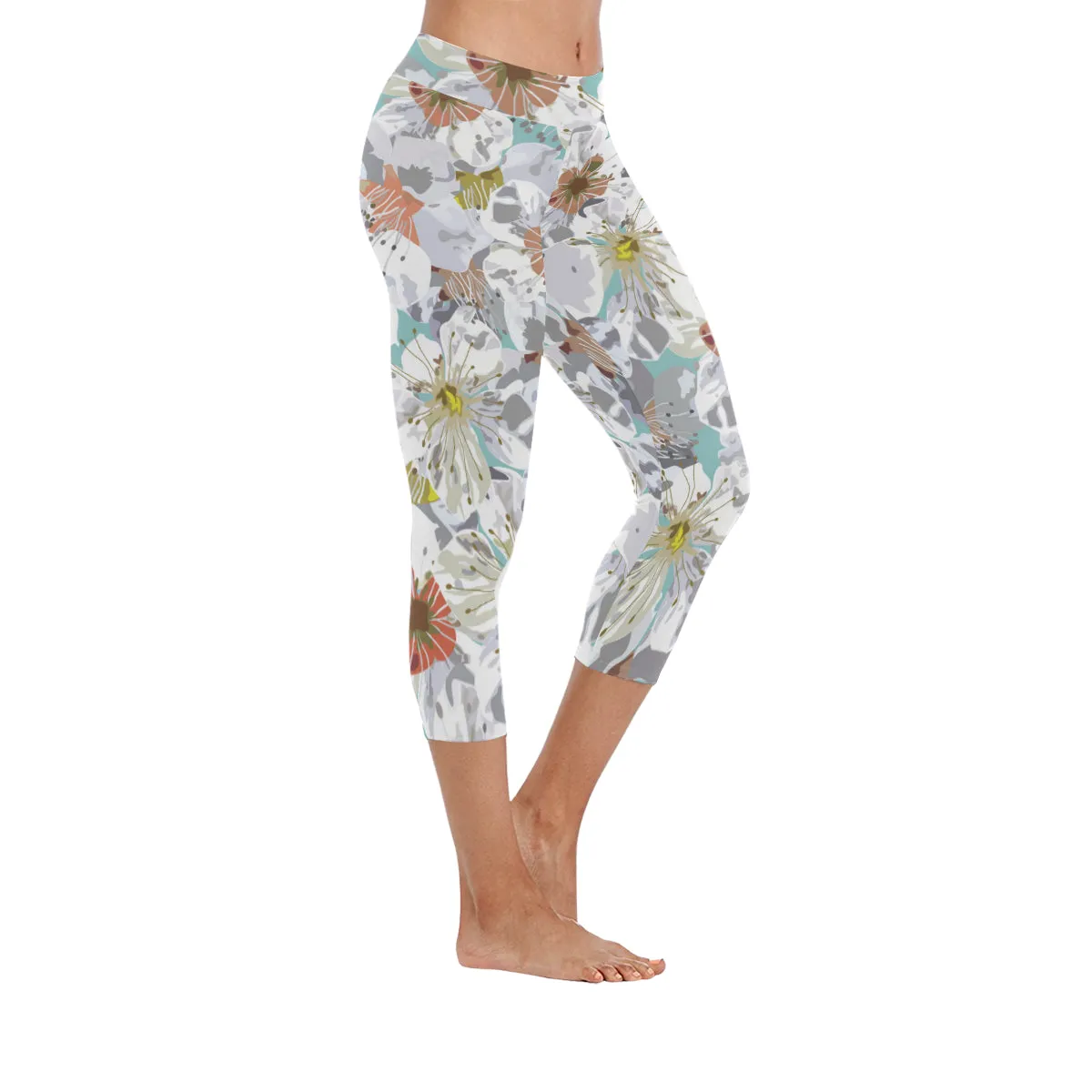 Cherry Blossoms in the Sky Women's Low Rise Capri Leggings (Invisible Stitch)