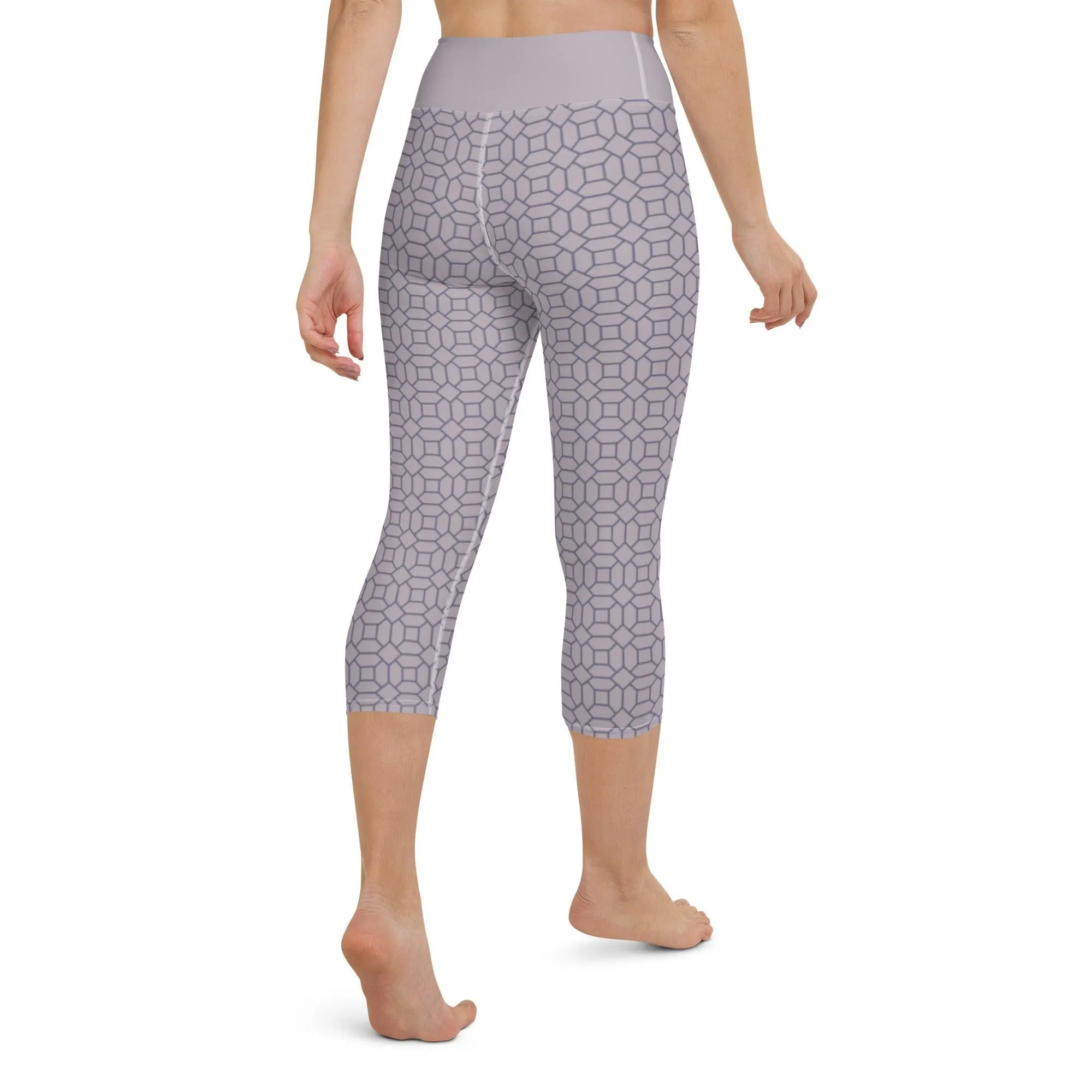 Lilac Pattern Women's Capri Yoga Pants